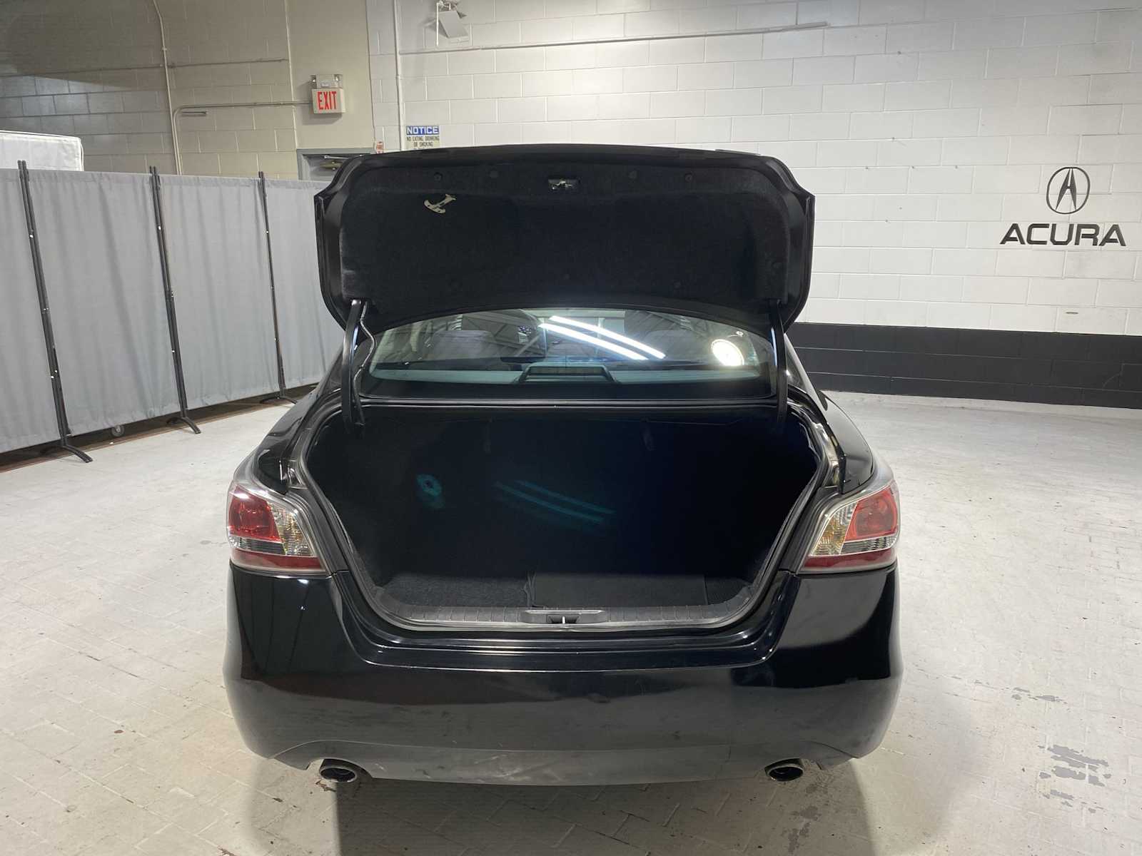Thumbnail: 2014 Nissan Altima - 19