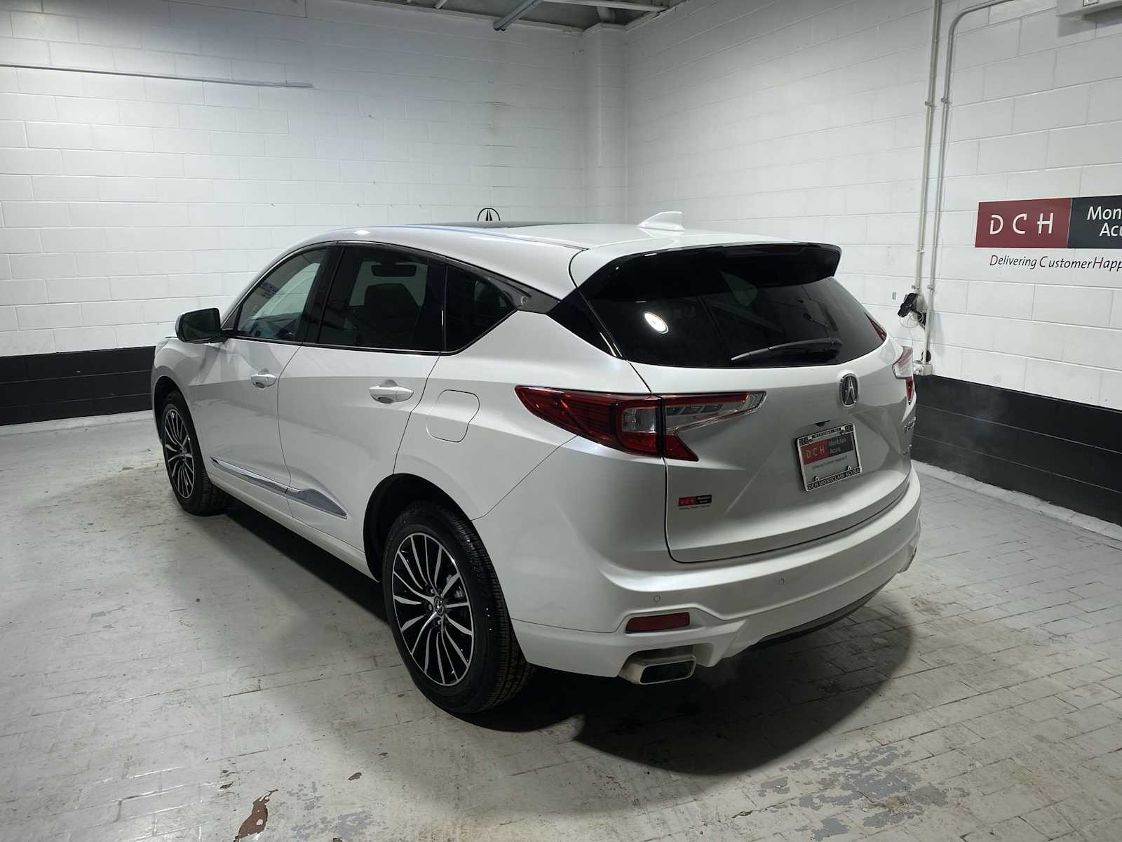 Thumbnail: 2025 Acura RDX - 4