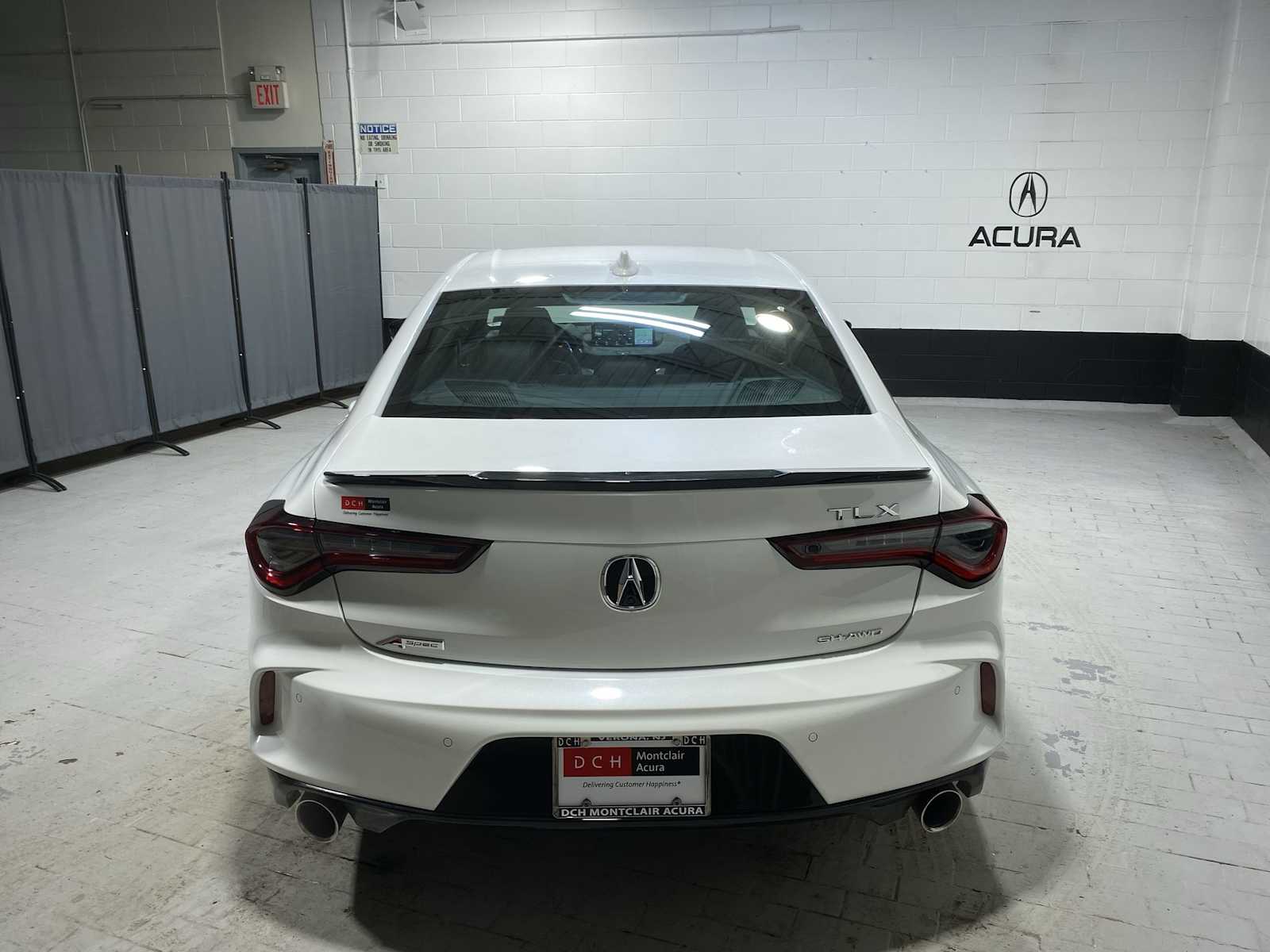 Thumbnail: 2025 Acura TLX - 5