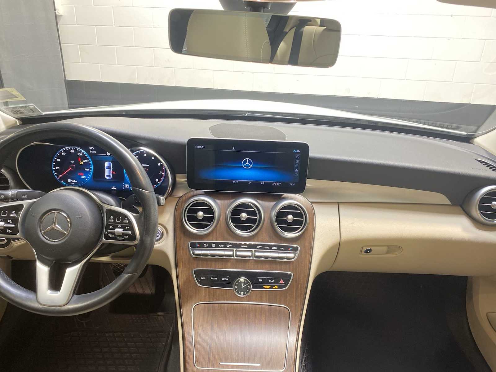 Thumbnail: 2021 Mercedes-Benz C-Class - 10