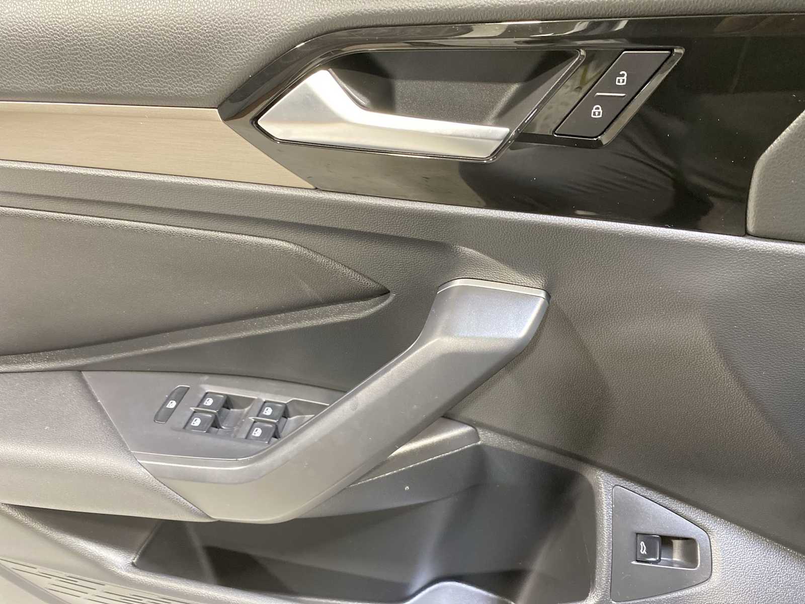 Thumbnail: 2019 Volkswagen Jetta - 23