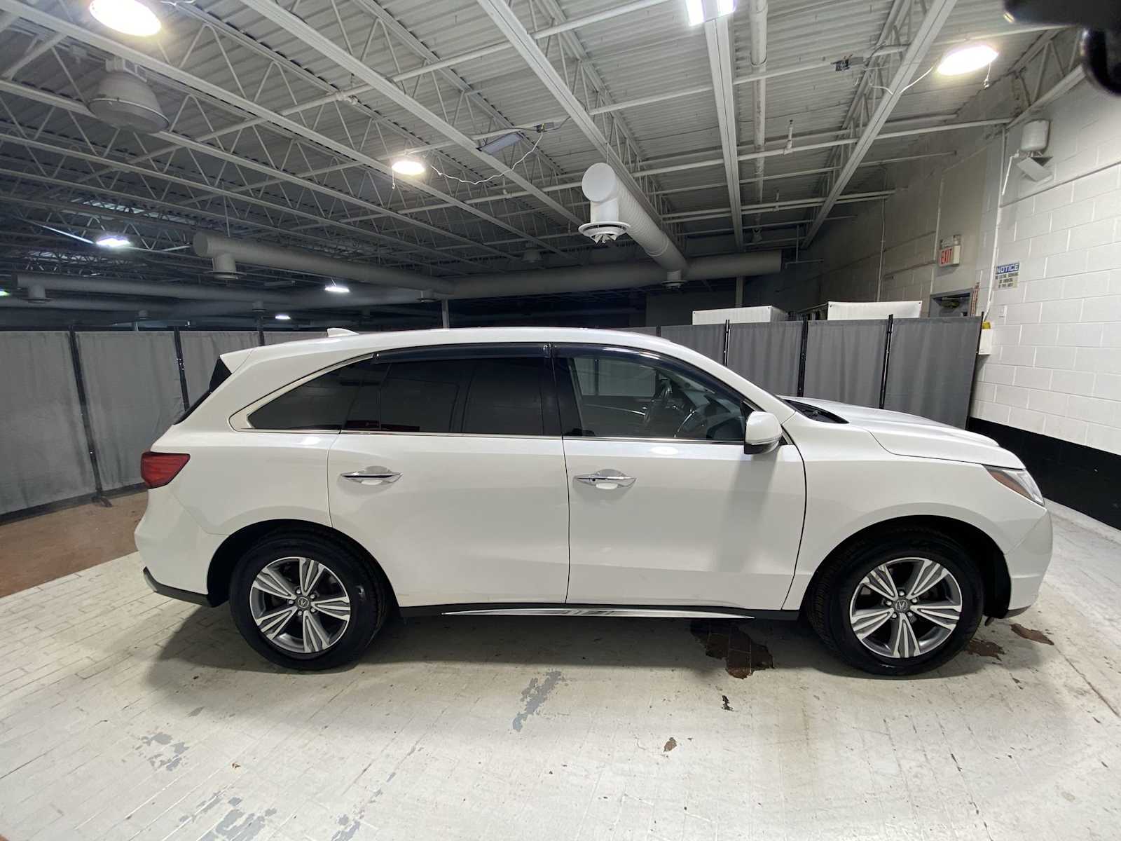 Thumbnail: 2020 Acura MDX - 27