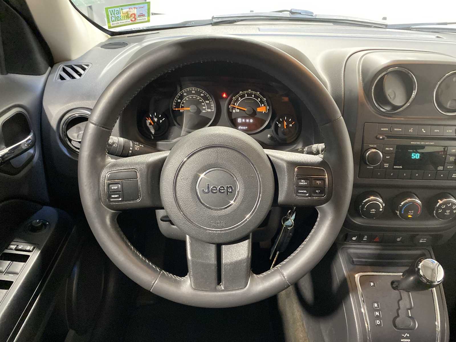 Thumbnail: 2014 Jeep Patriot - 15