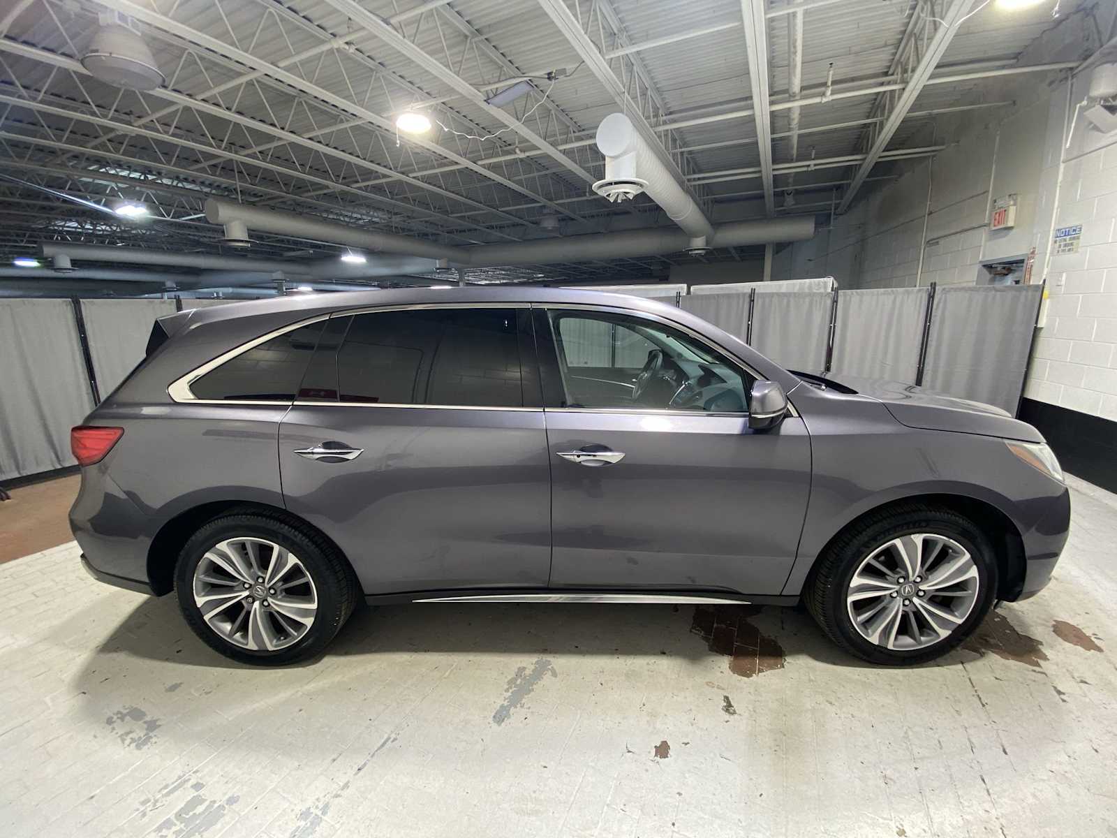 Thumbnail: 2018 Acura MDX - 27