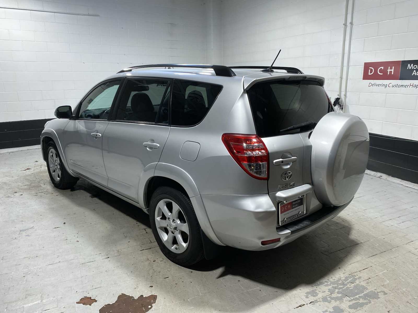 Thumbnail: 2011 Toyota RAV4 - 3