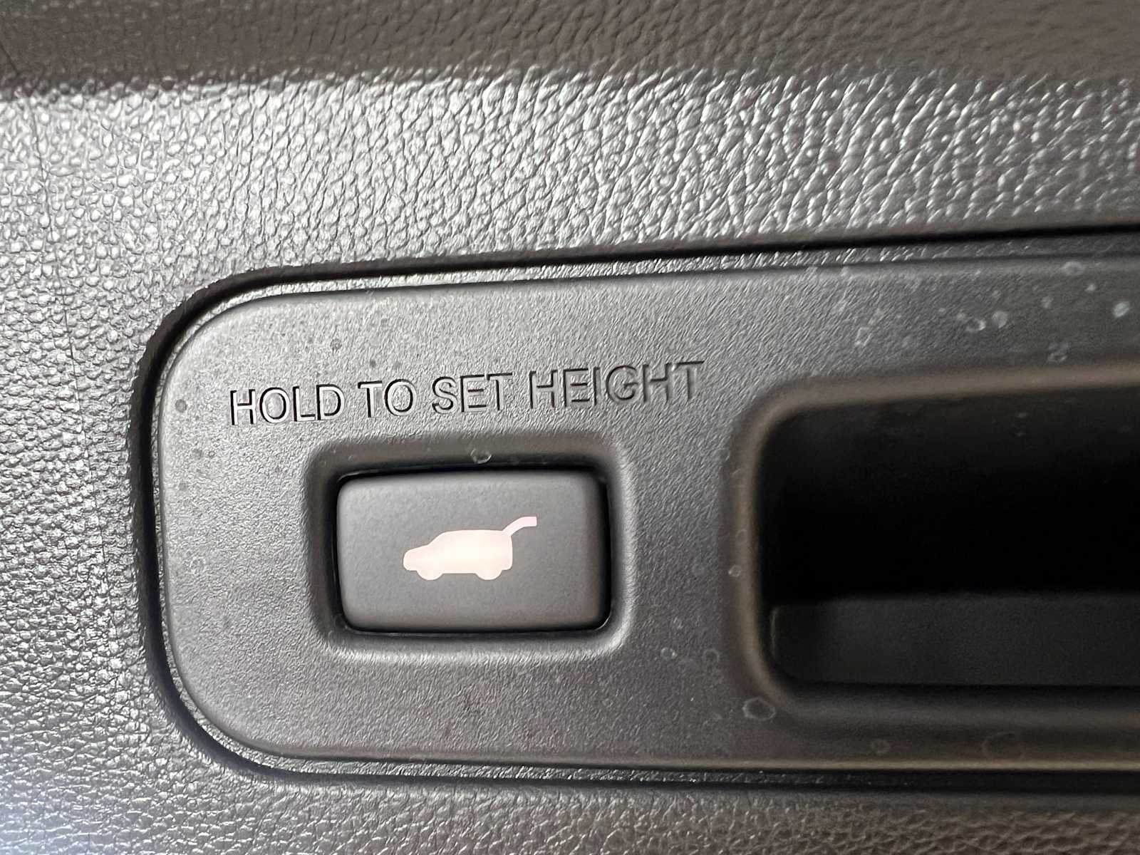 Thumbnail: 2026 Acura MDX - 28