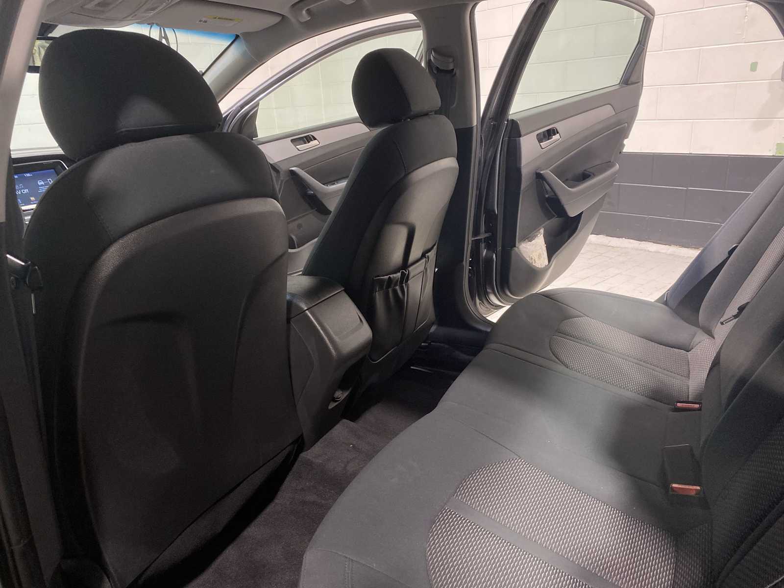 Thumbnail: 2018 Hyundai Sonata - 12