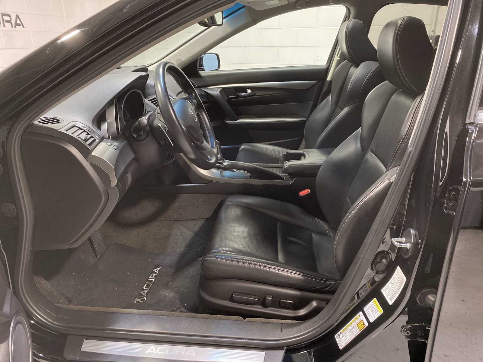 Thumbnail: 2013 Acura TL - 2