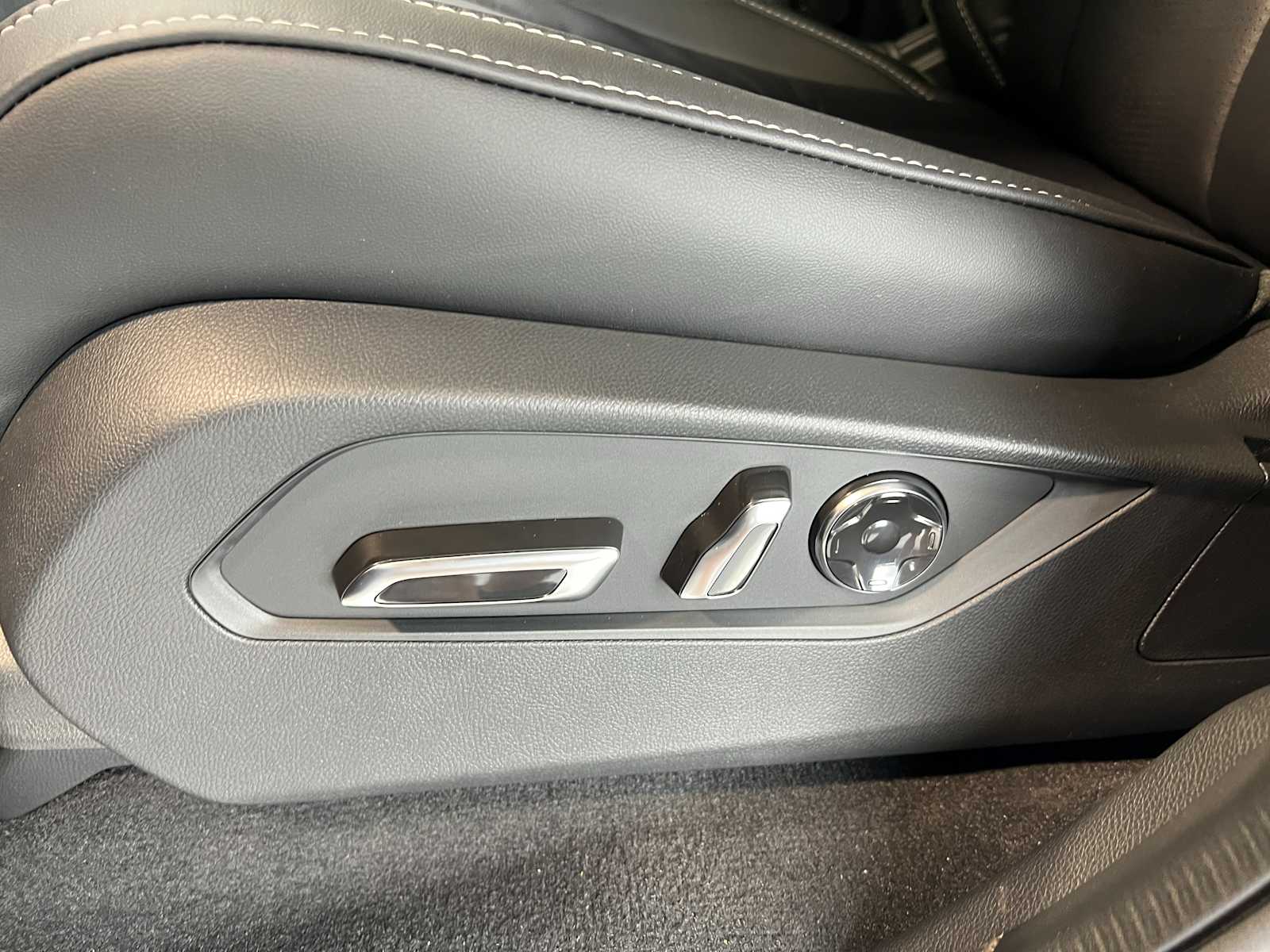 Thumbnail: 2026 Acura MDX - 18