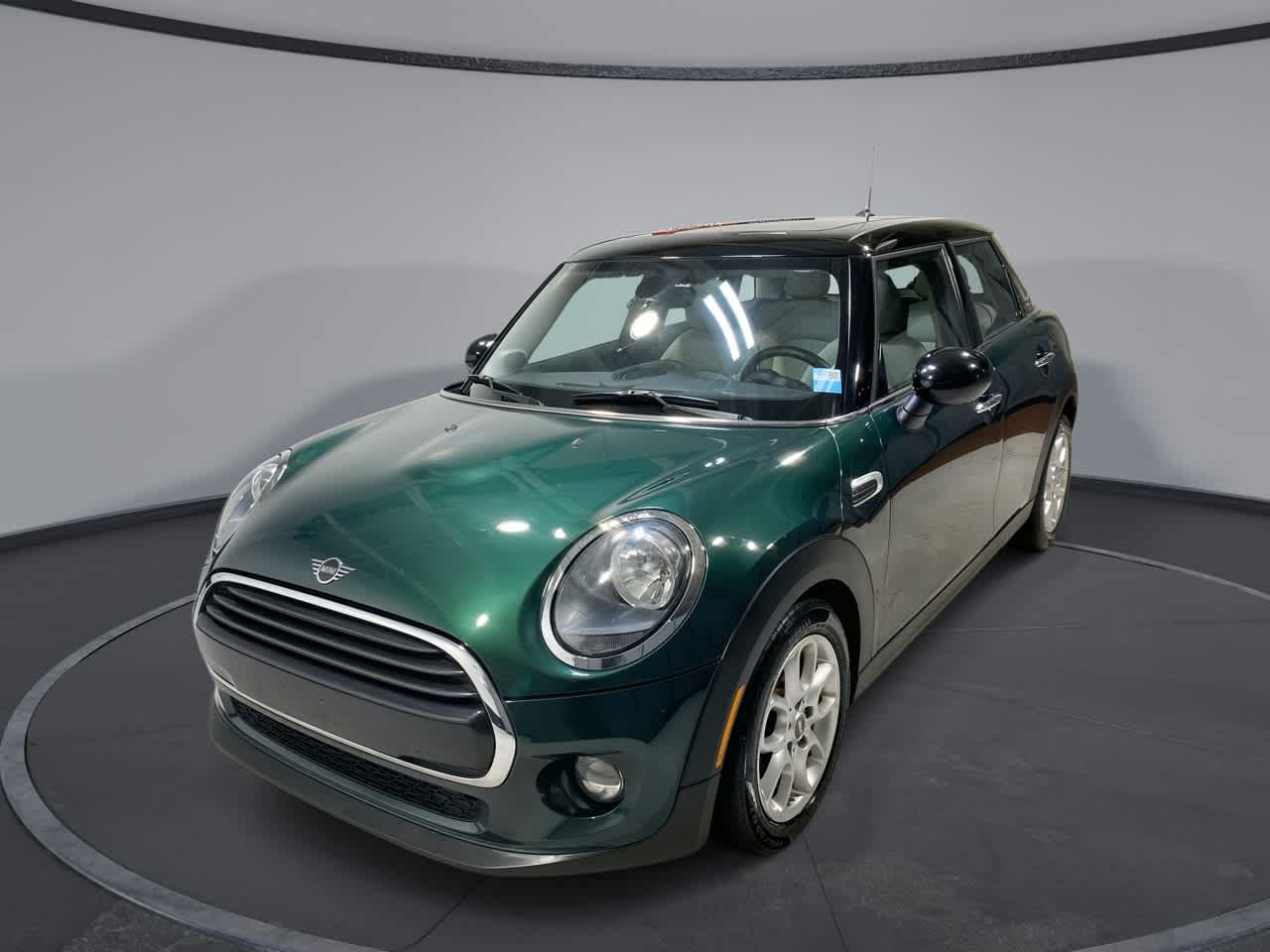2019 MINI Cooper Hardtop 4 Door -
                  Verona, NJ