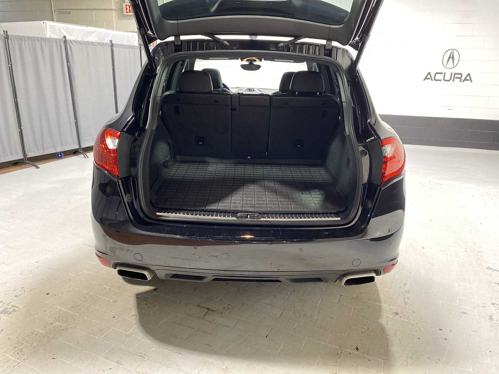 2013 Porsche Cayenne S 19