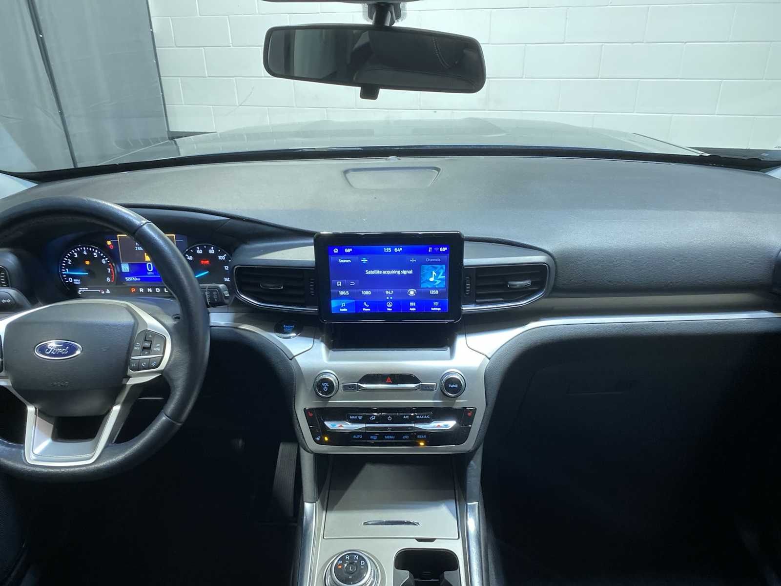 Thumbnail: 2022 Ford Explorer - 10