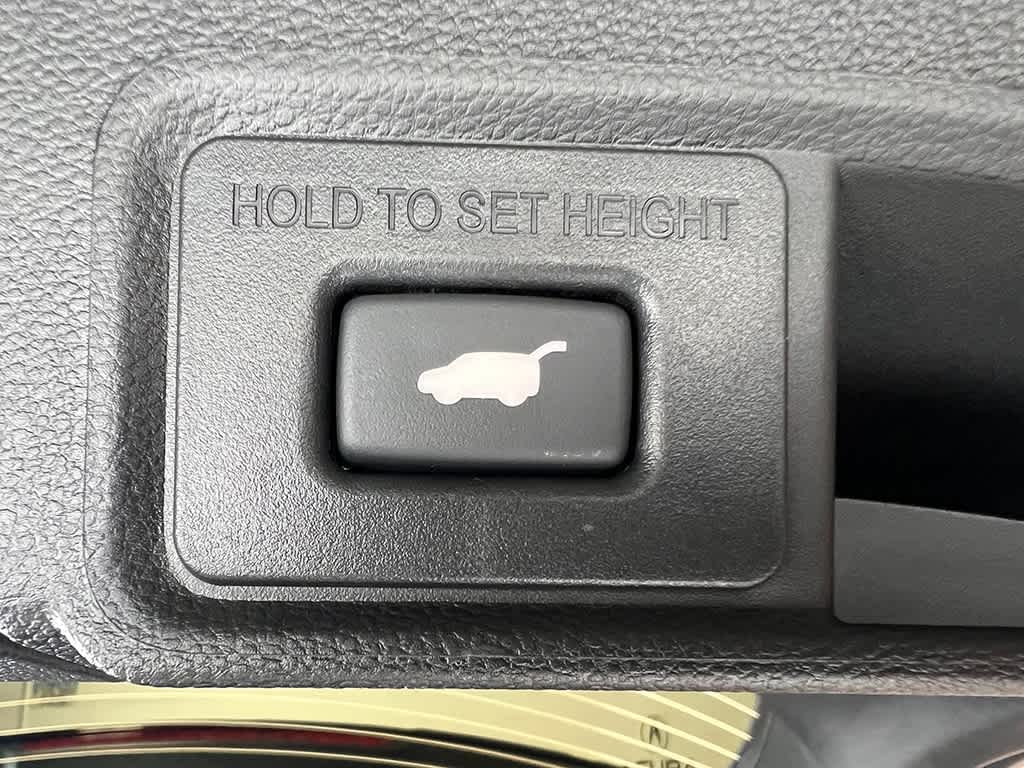 2025 Acura RDX Base 28
