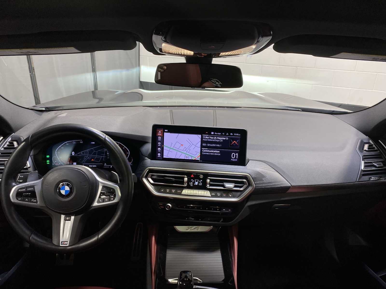 Thumbnail: 2023 BMW X4 - 10