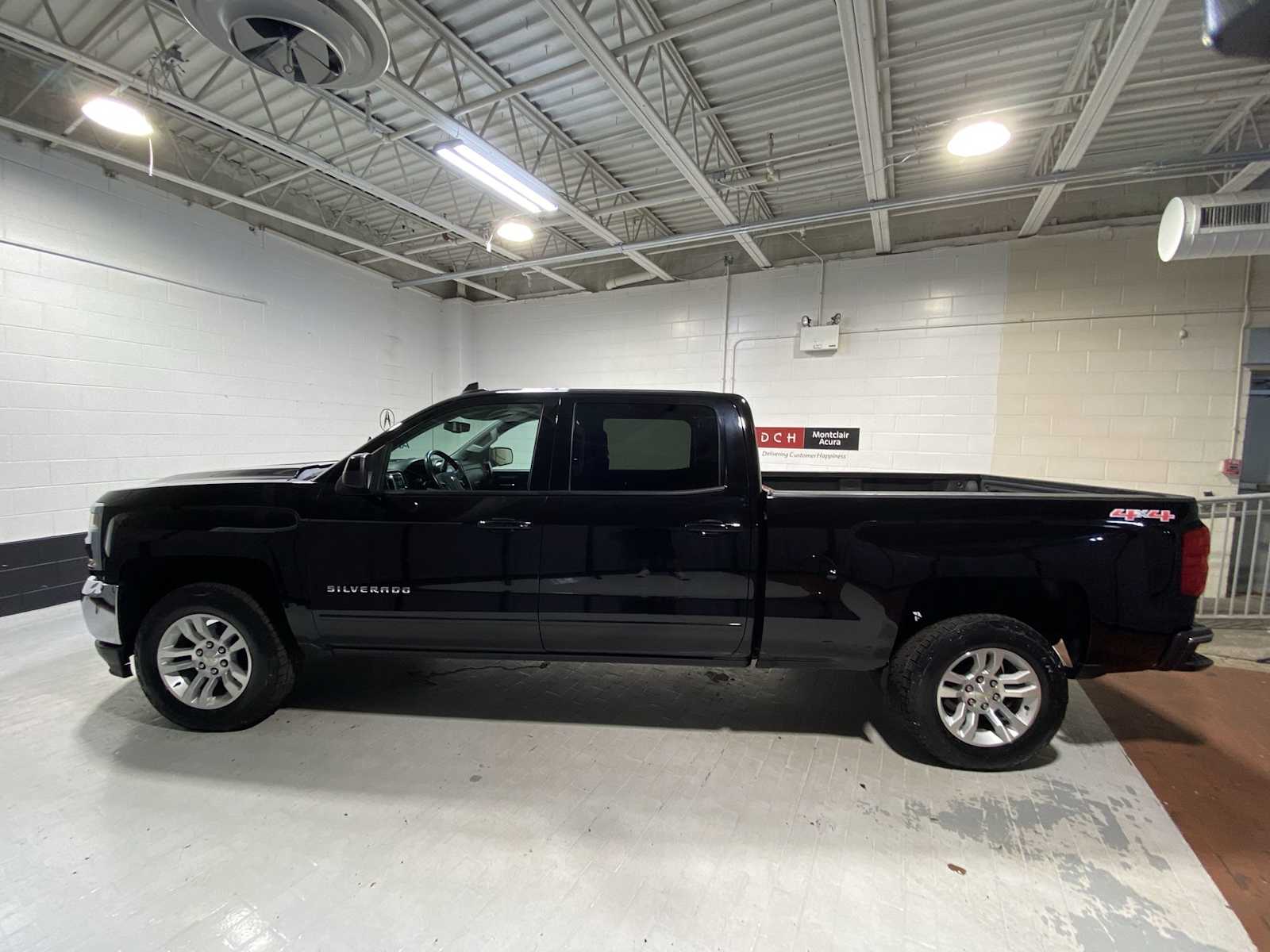 Thumbnail: 2016 Chevrolet Silverado 1500 - 3