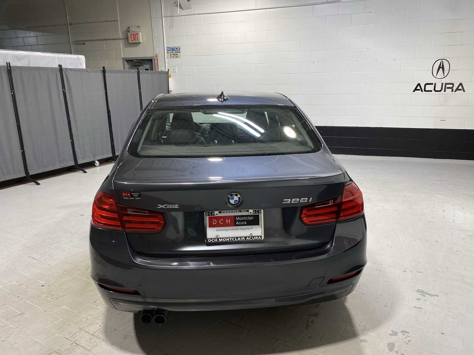 Thumbnail: 2013 BMW 3 Series - 5