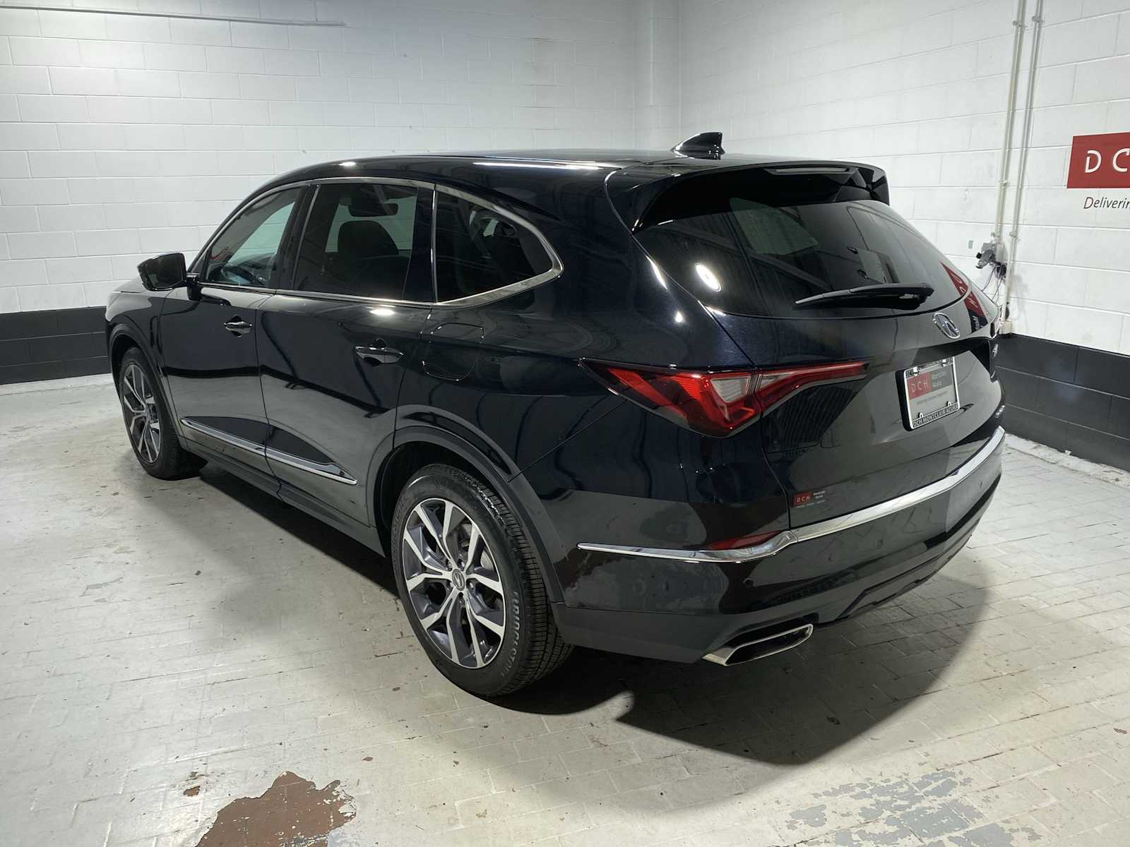 Thumbnail: 2024 Acura MDX - 4