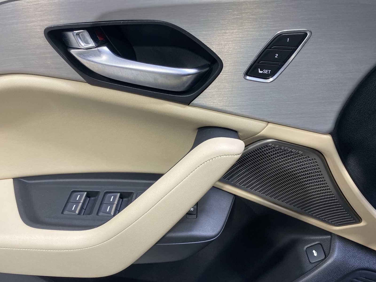 Thumbnail: 2023 Acura TLX - 23