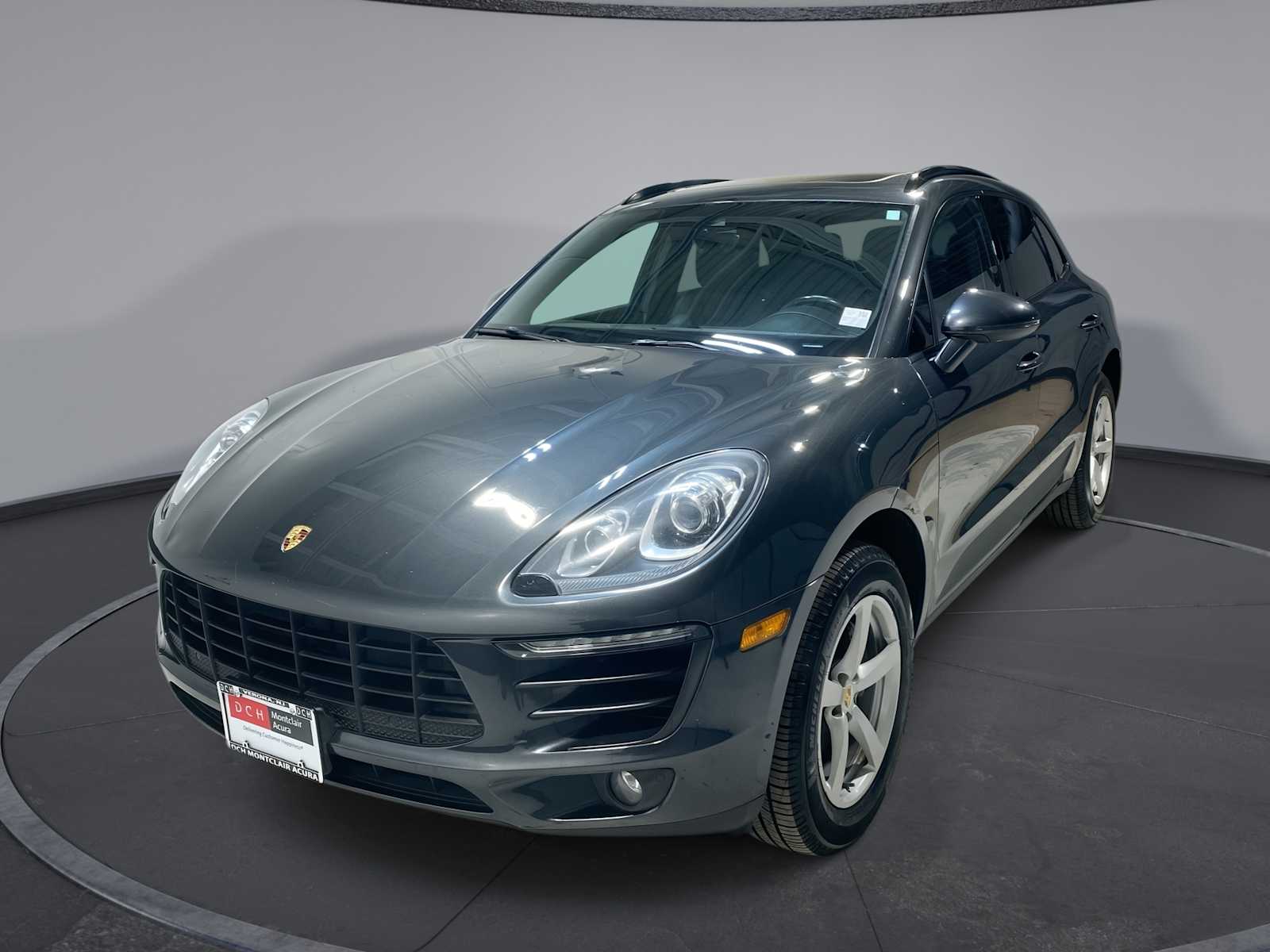 2017 Porsche Macan  -
                  Verona, NJ