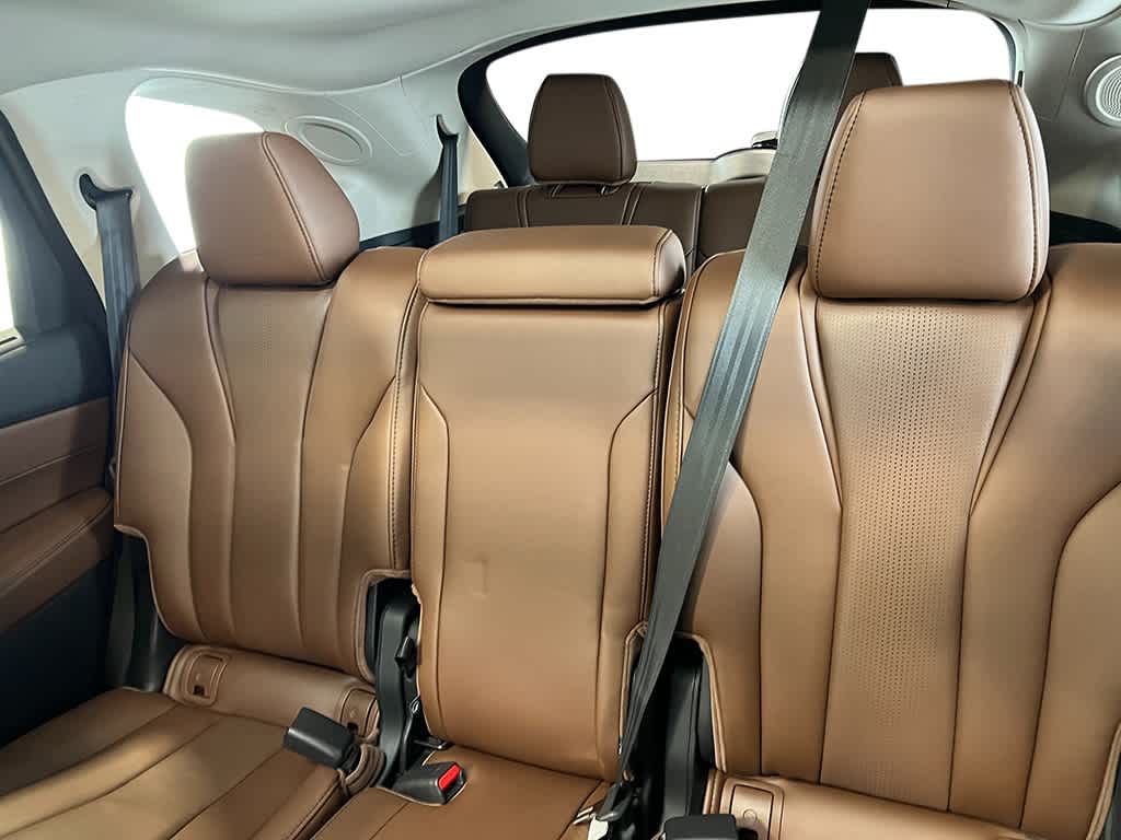 Thumbnail: 2026 Acura MDX - 36