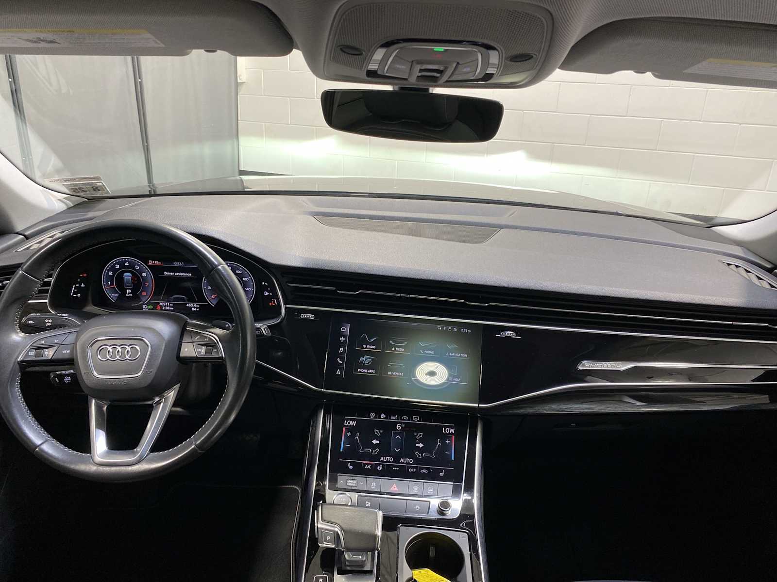 Thumbnail: 2020 Audi Q8 - 10