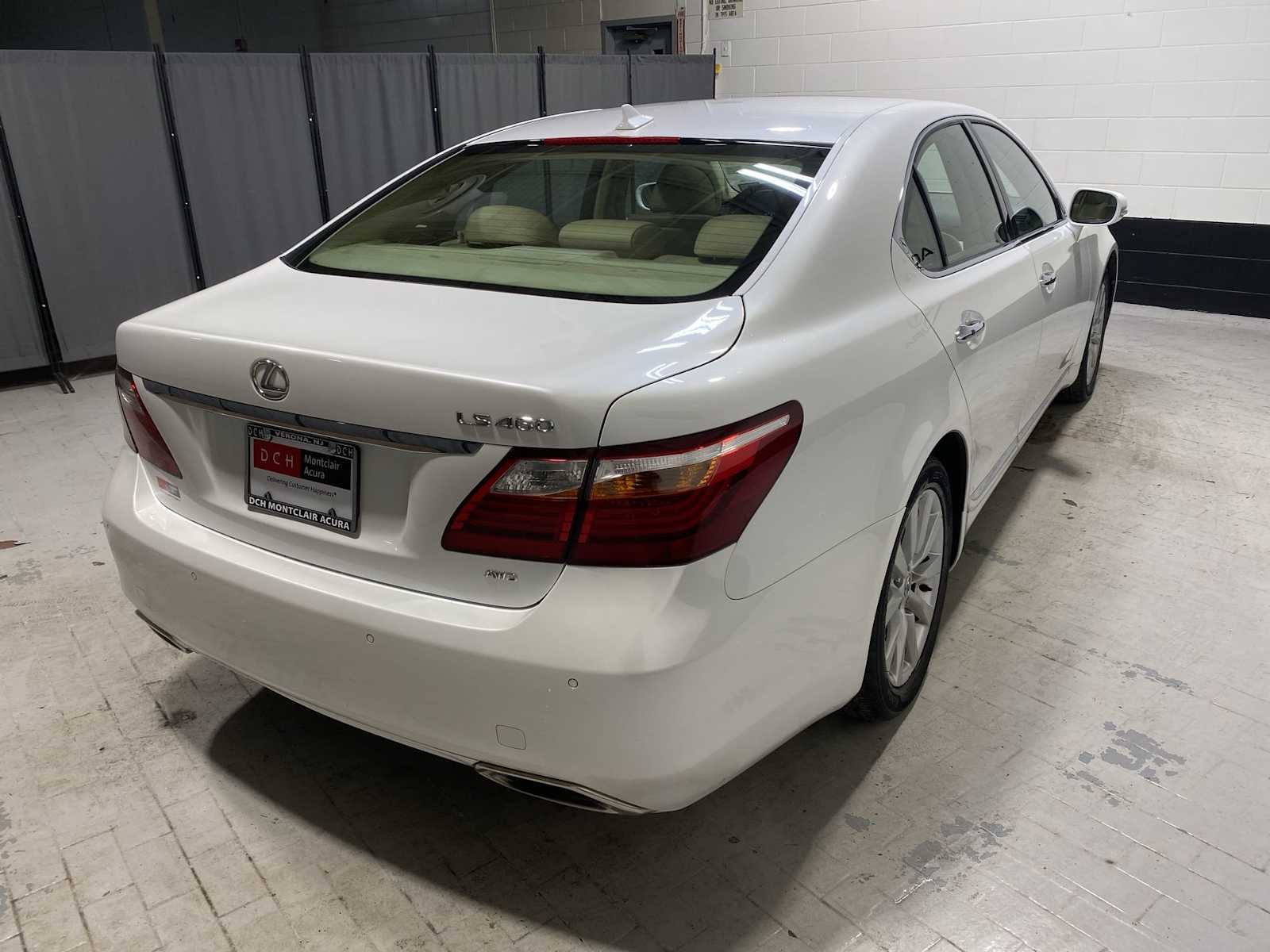 Thumbnail: 2012 Lexus LS - 26