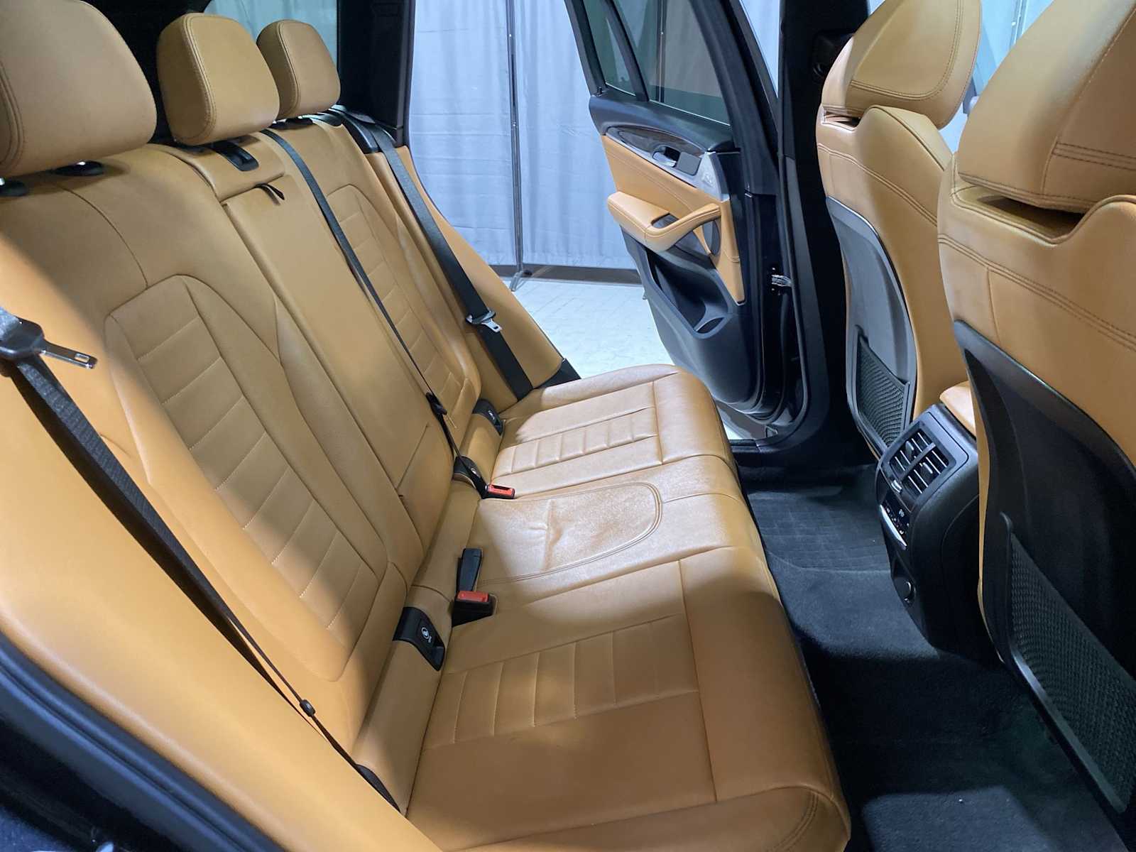 Thumbnail: 2019 BMW X3 - 13