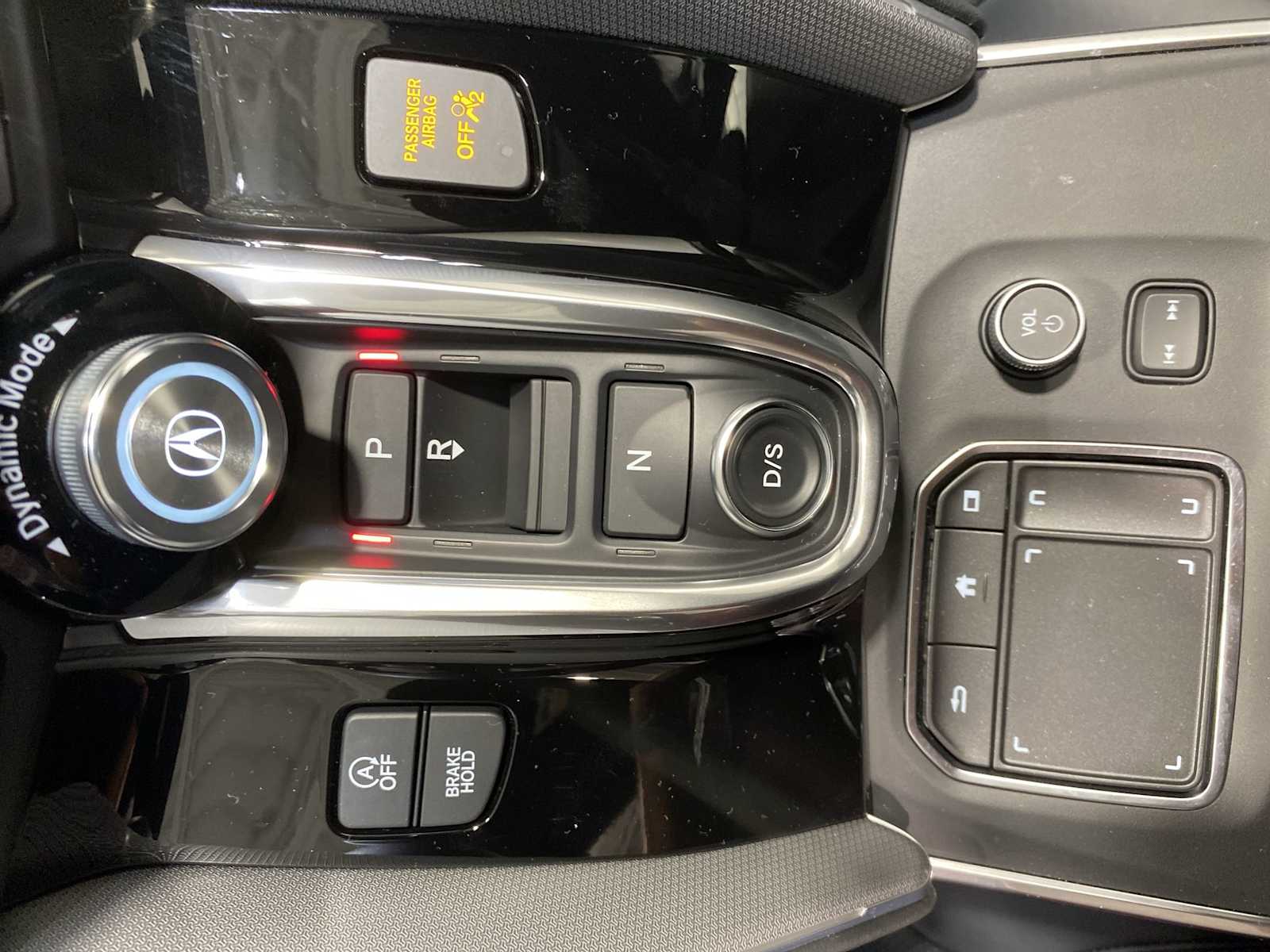 Thumbnail: 2025 Acura TLX - 17