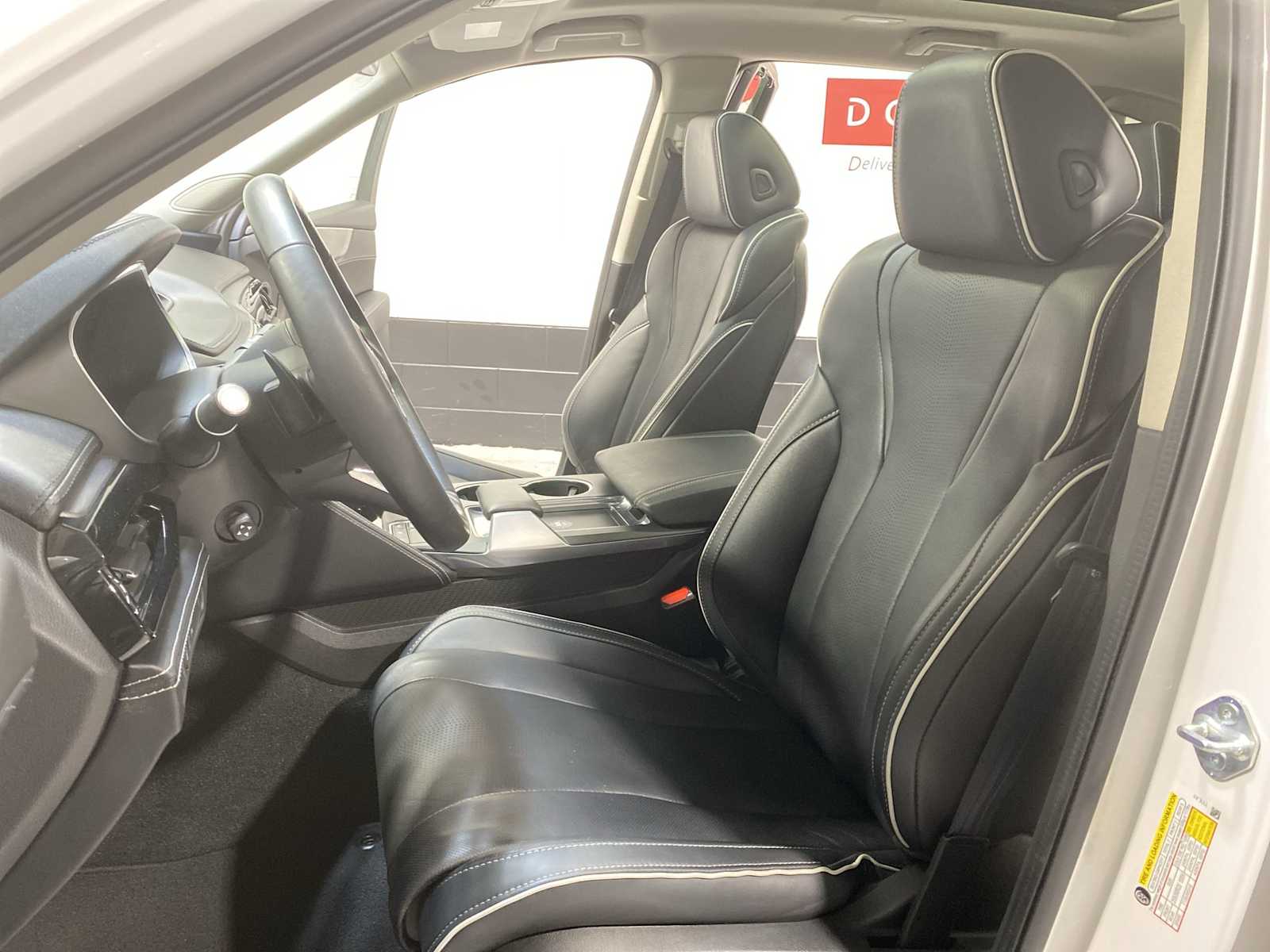 Thumbnail: 2023 Acura MDX - 11