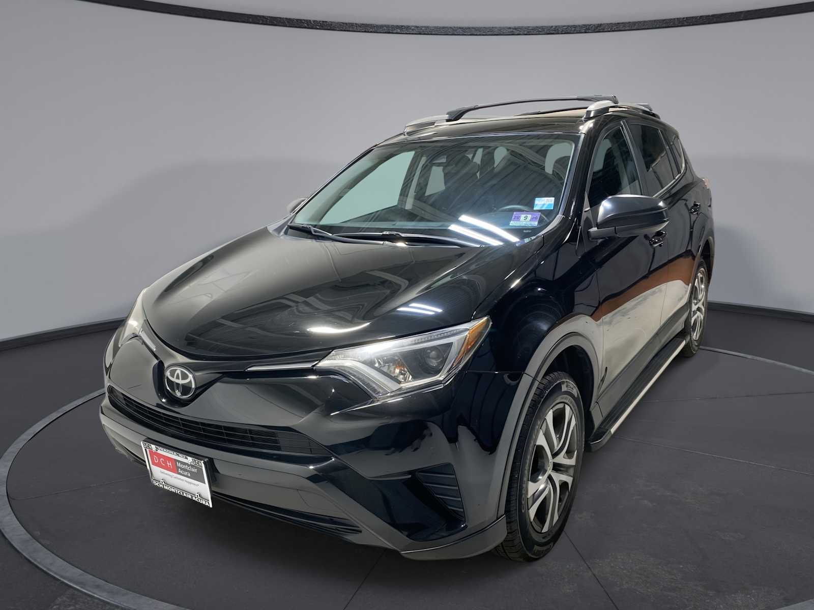 Thumbnail: 2017 Toyota RAV4 - 1