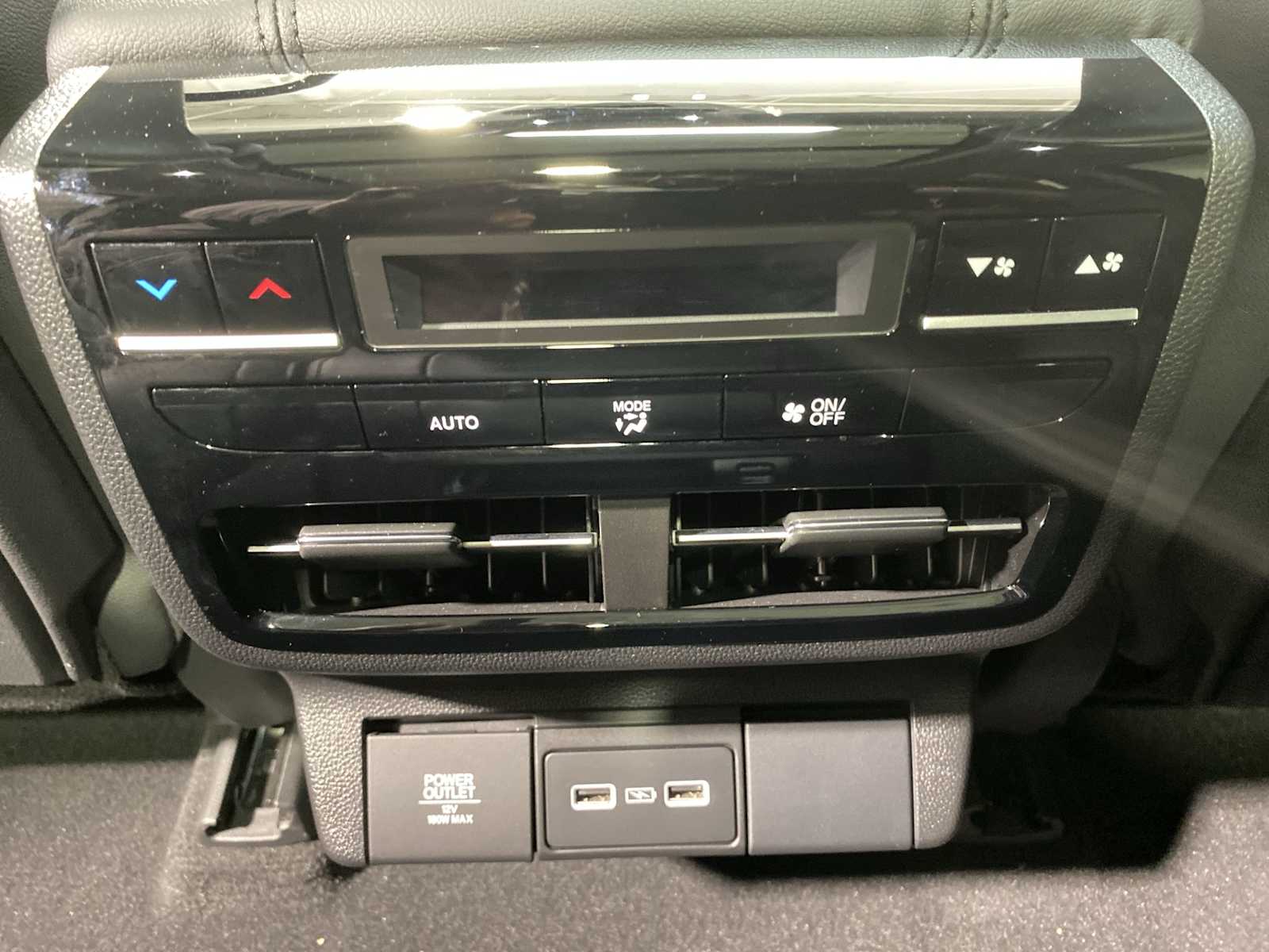 Thumbnail: 2023 Acura MDX - 25