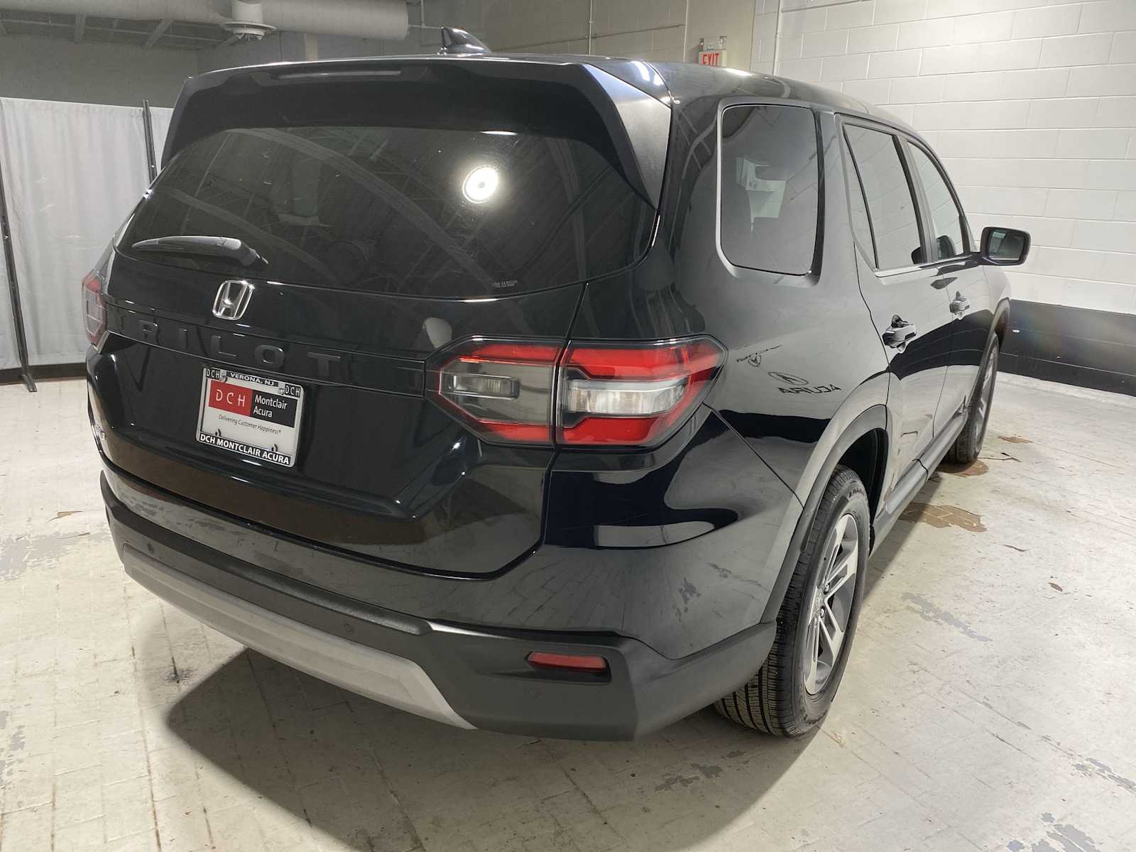 Thumbnail: 2024 Honda Pilot - 26