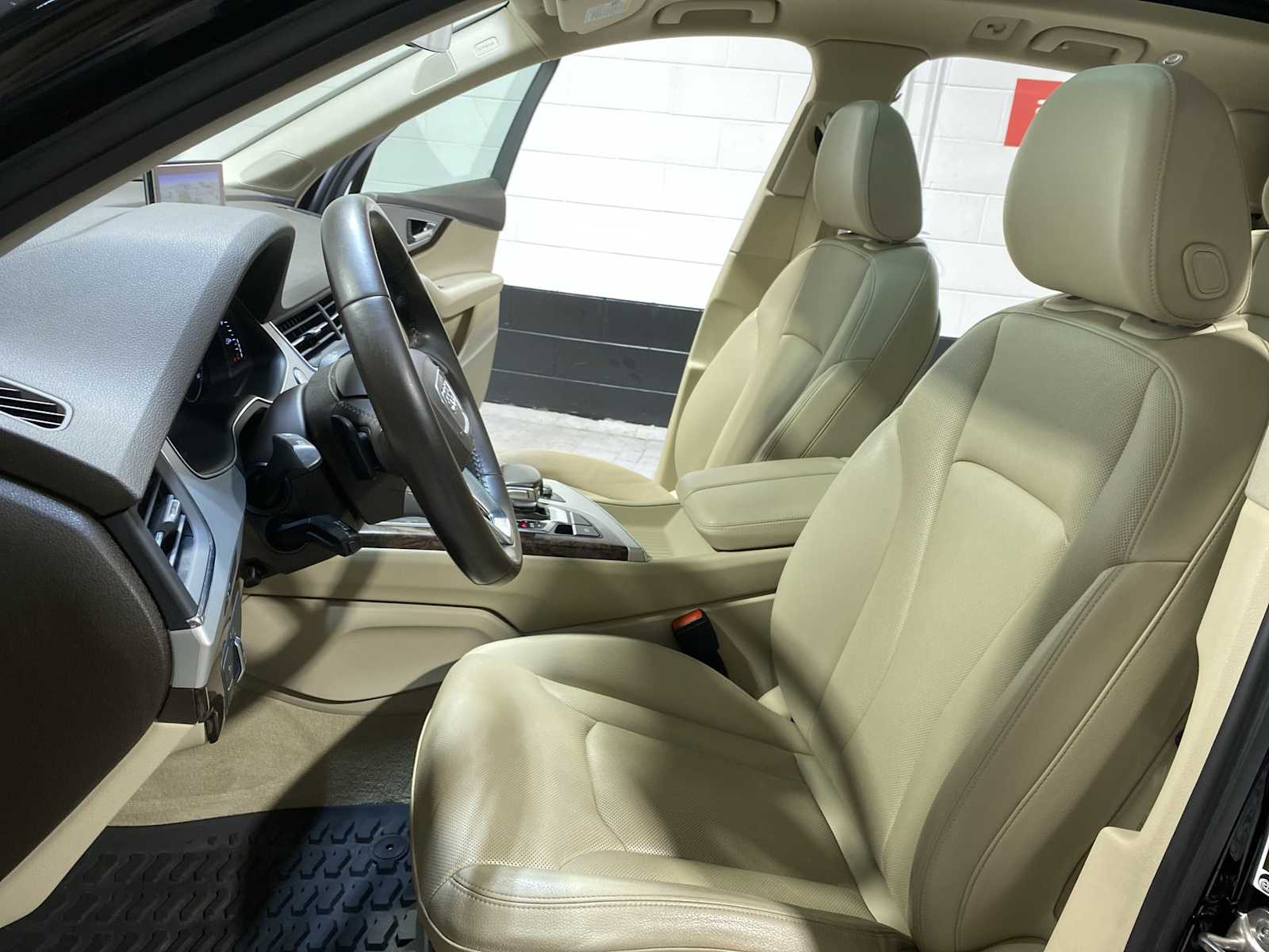 Thumbnail: 2019 Audi Q7 - 11