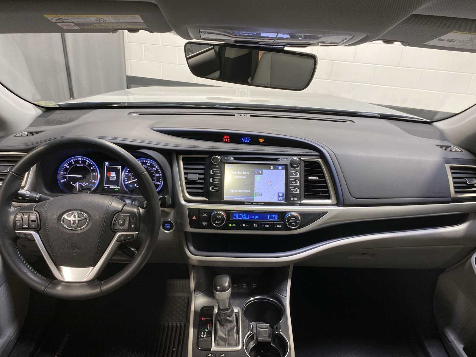 Thumbnail: 2019 Toyota Highlander - 10
