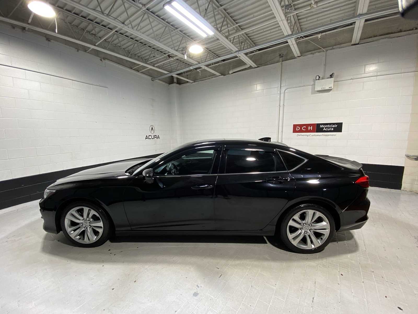 Thumbnail: 2022 Acura TLX - 3