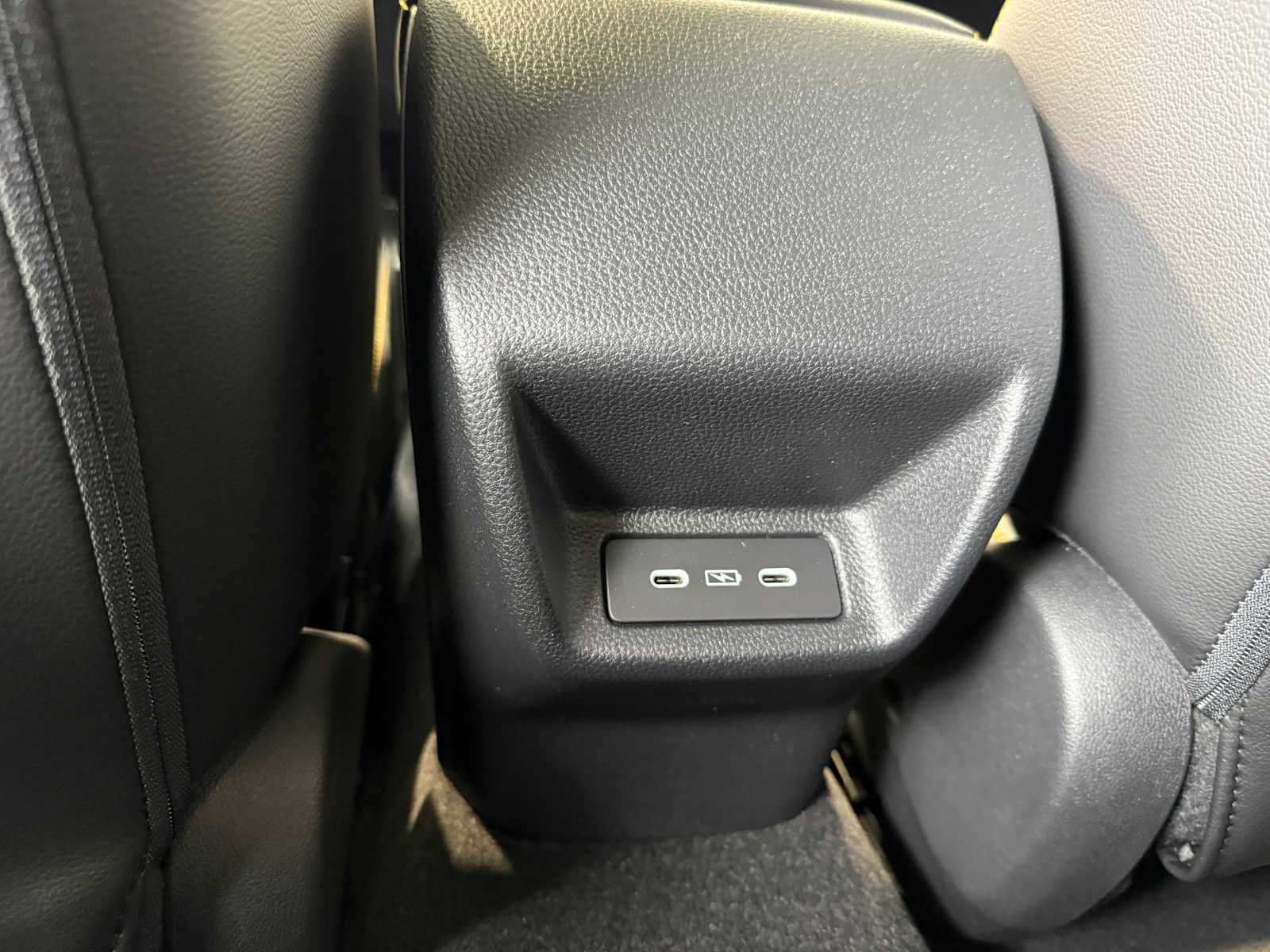 Thumbnail: 2026 Acura Integra - 30