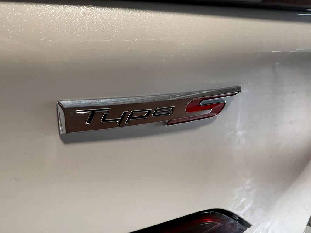 Thumbnail: 2026 Acura Integra - 10