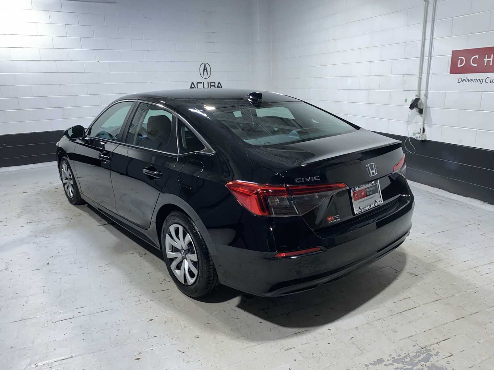 Thumbnail: 2024 Honda Civic - 4