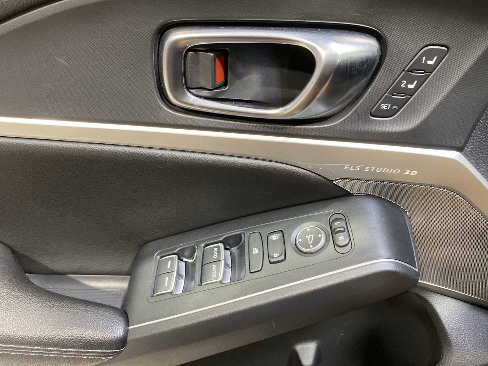 Thumbnail: 2023 Acura Integra - 23