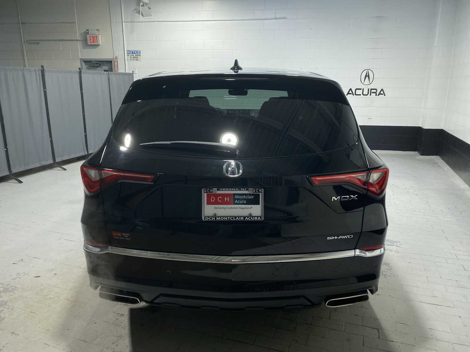 Thumbnail: 2023 Acura MDX - 5