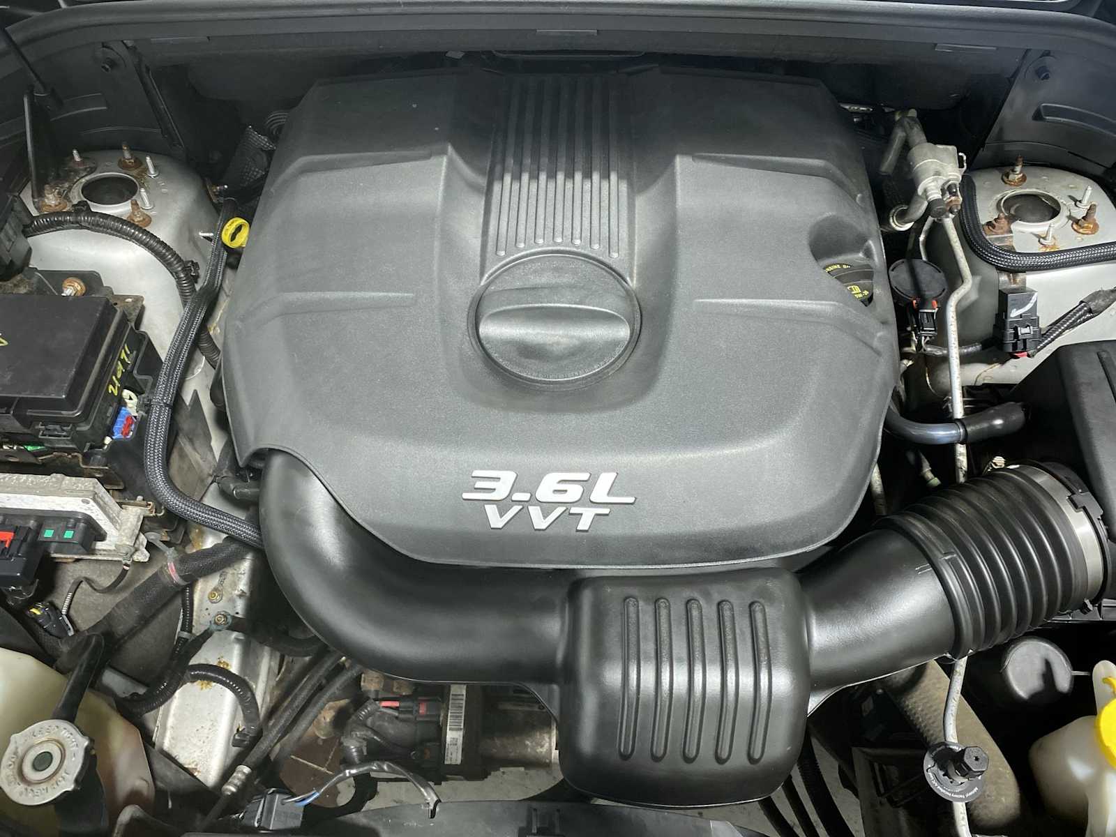 Thumbnail: 2012 Jeep Grand Cherokee - 9