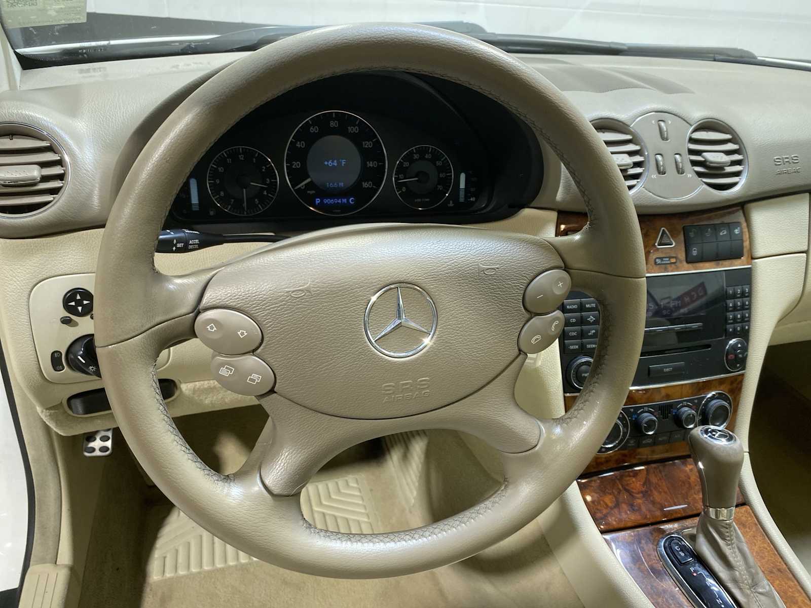 Thumbnail: 2006 Mercedes-Benz CLK - 15
