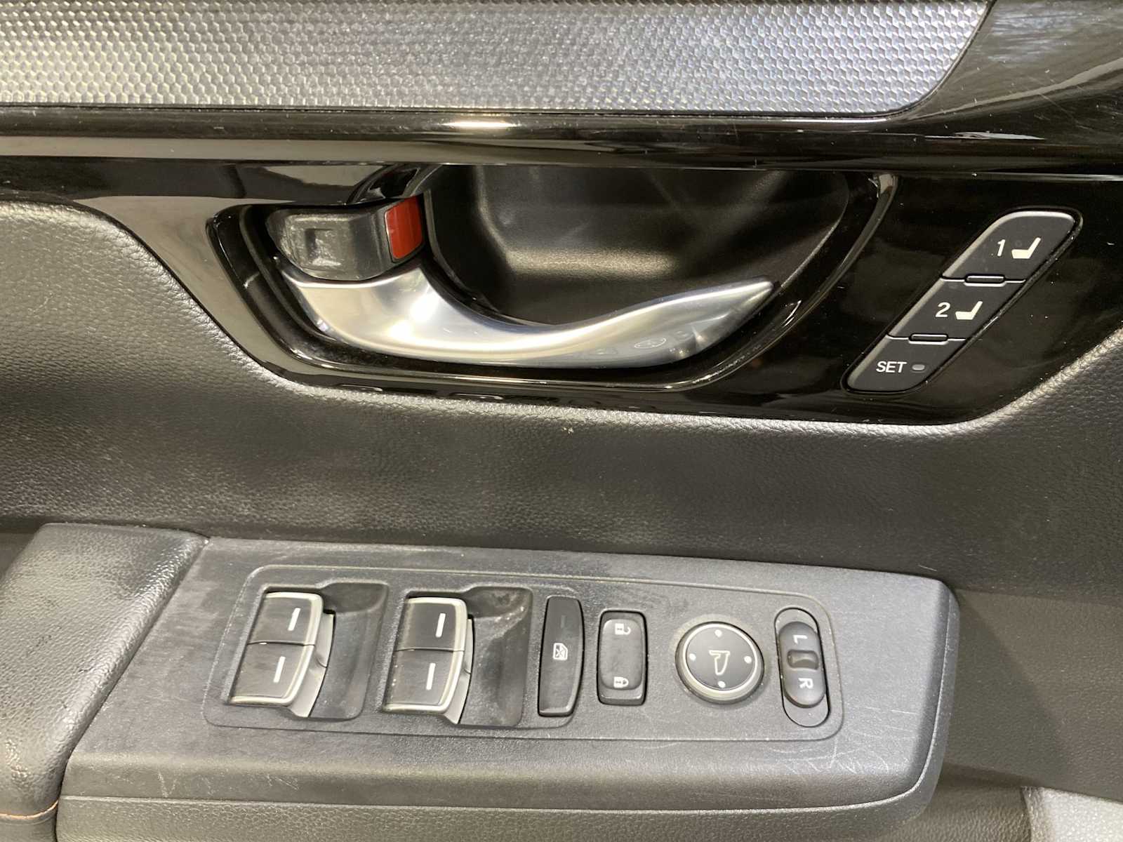 Thumbnail: 2023 Honda CR-V - 23