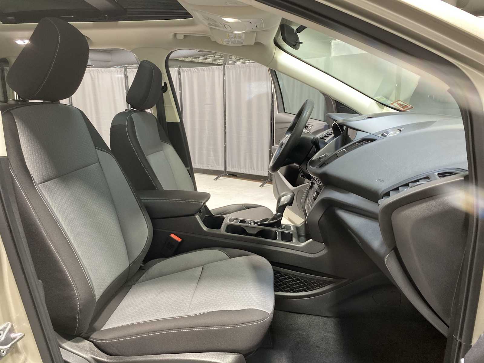 Thumbnail: 2018 Ford Escape - 14