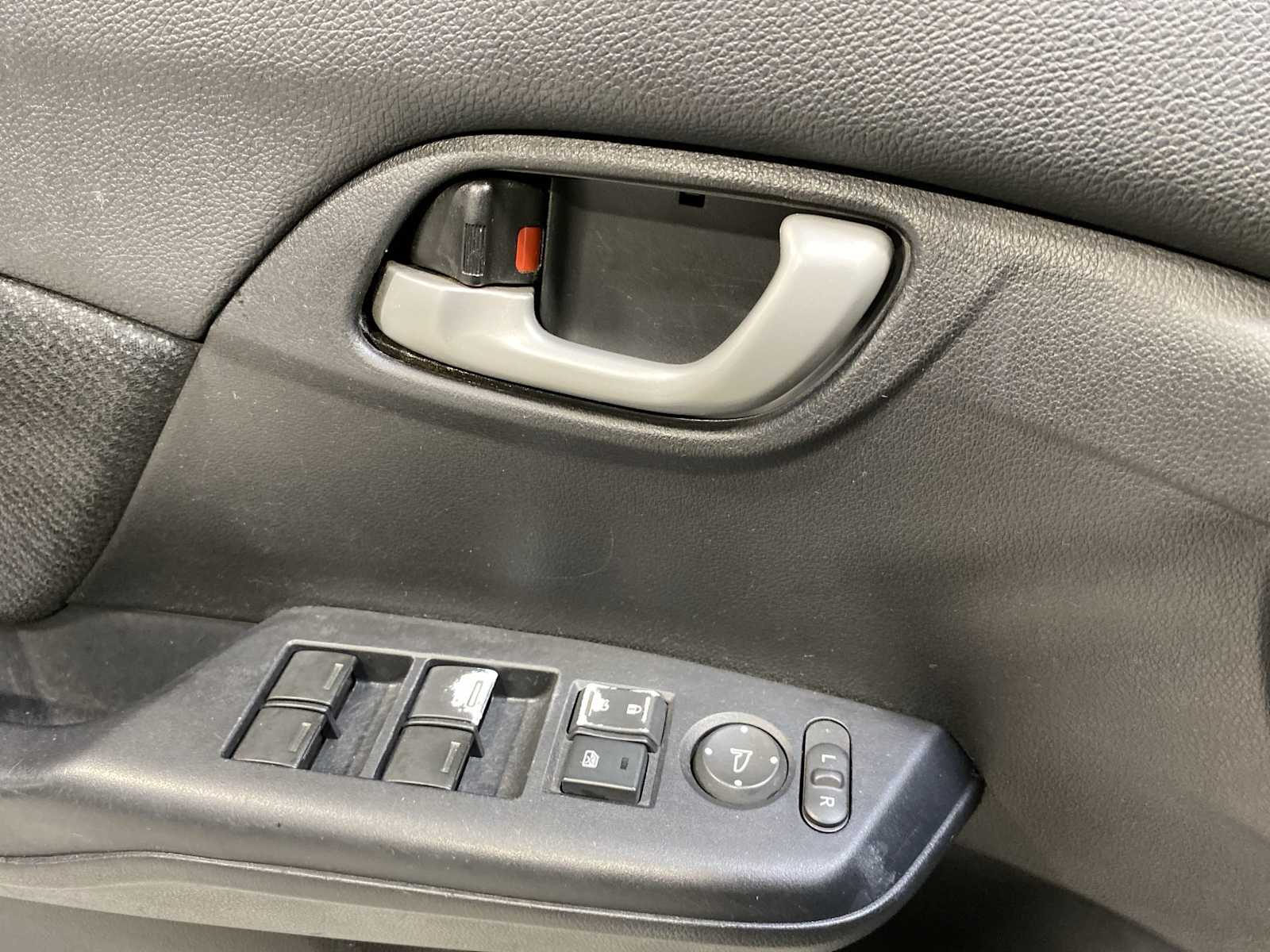 2013 Honda Civic LX 23