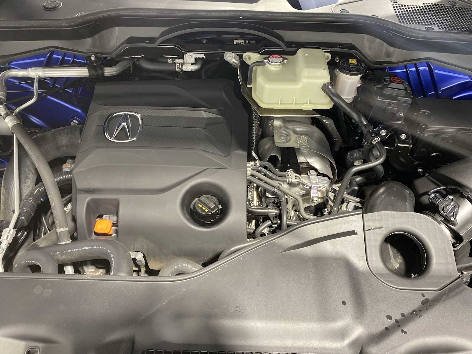 Thumbnail: 2023 Acura MDX - 9