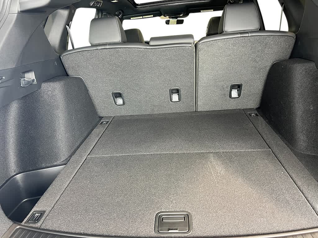 Thumbnail: 2026 Acura RDX - 30