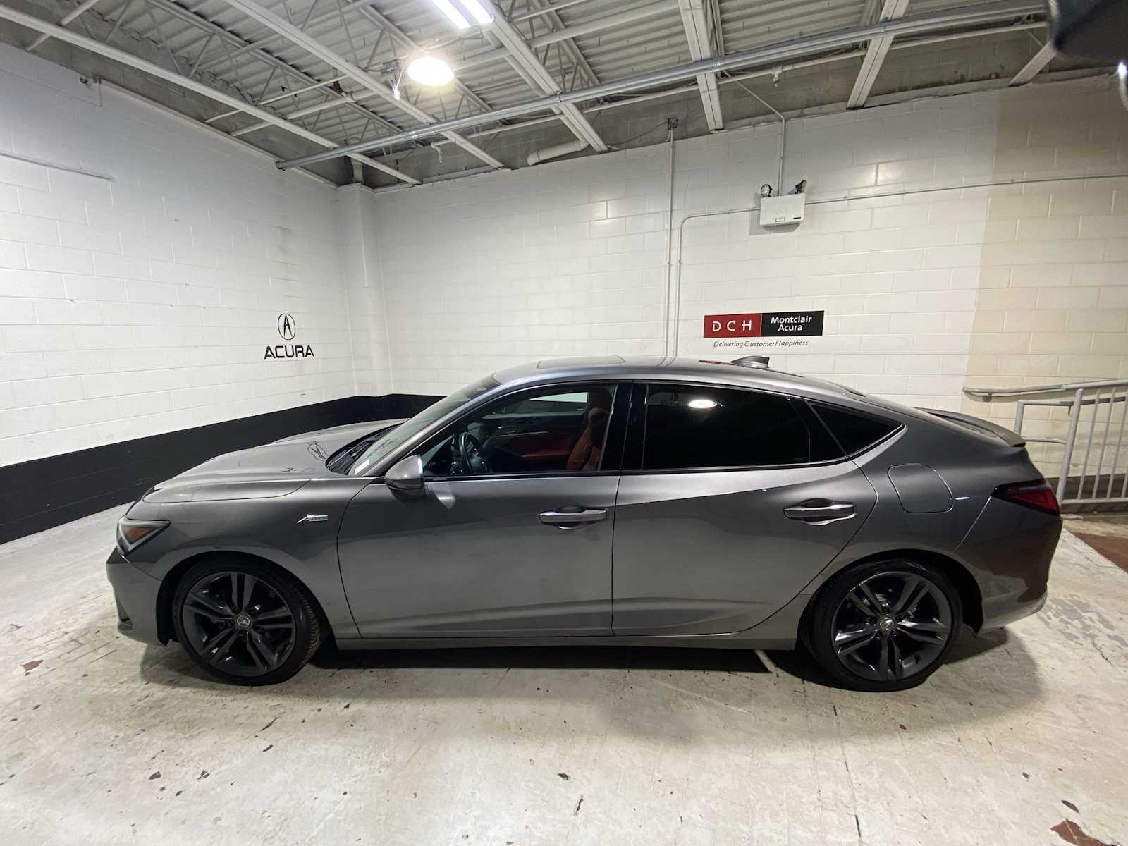 Thumbnail: 2023 Acura Integra - 3