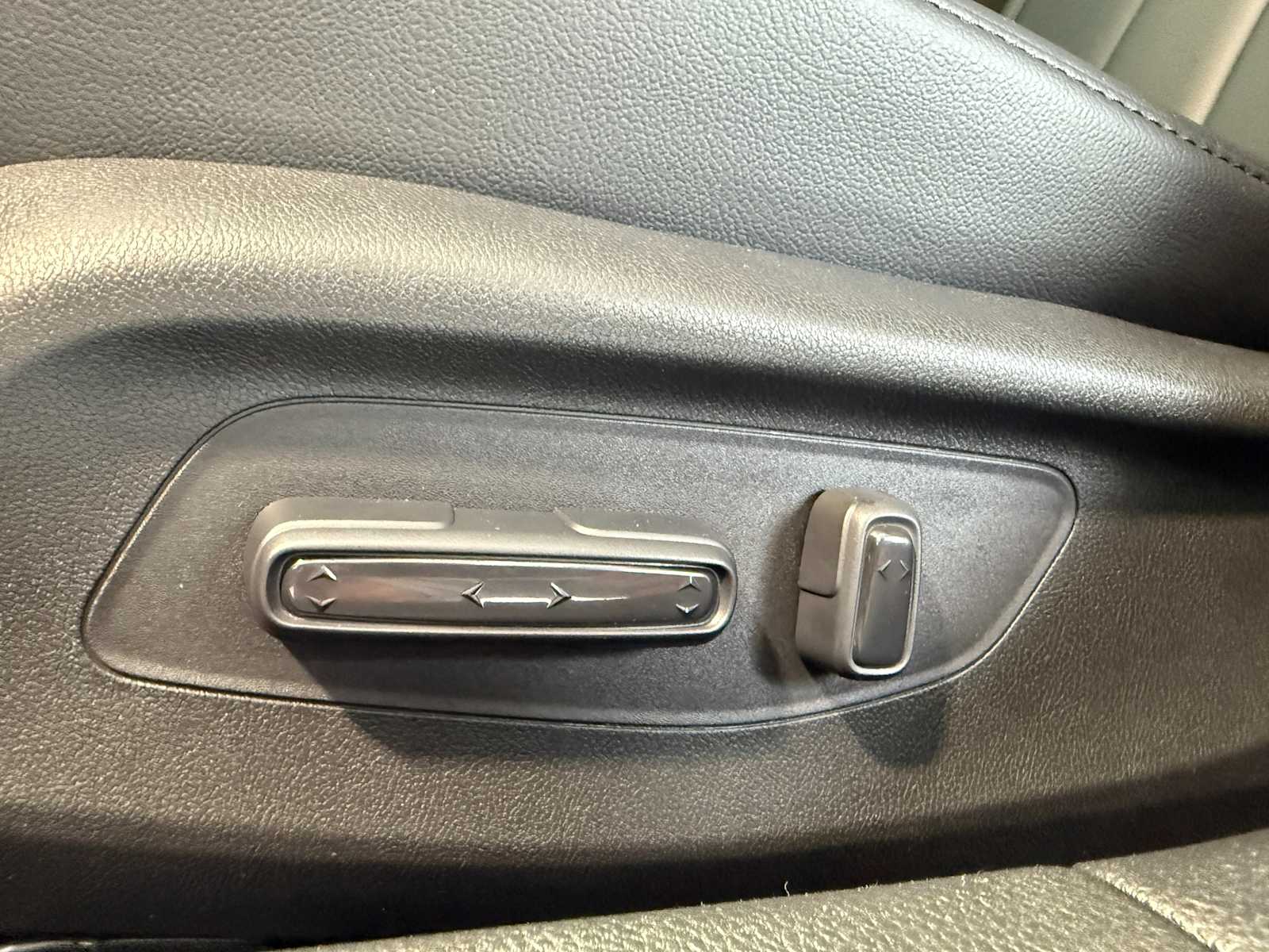 Thumbnail: 2026 Acura Integra - 17