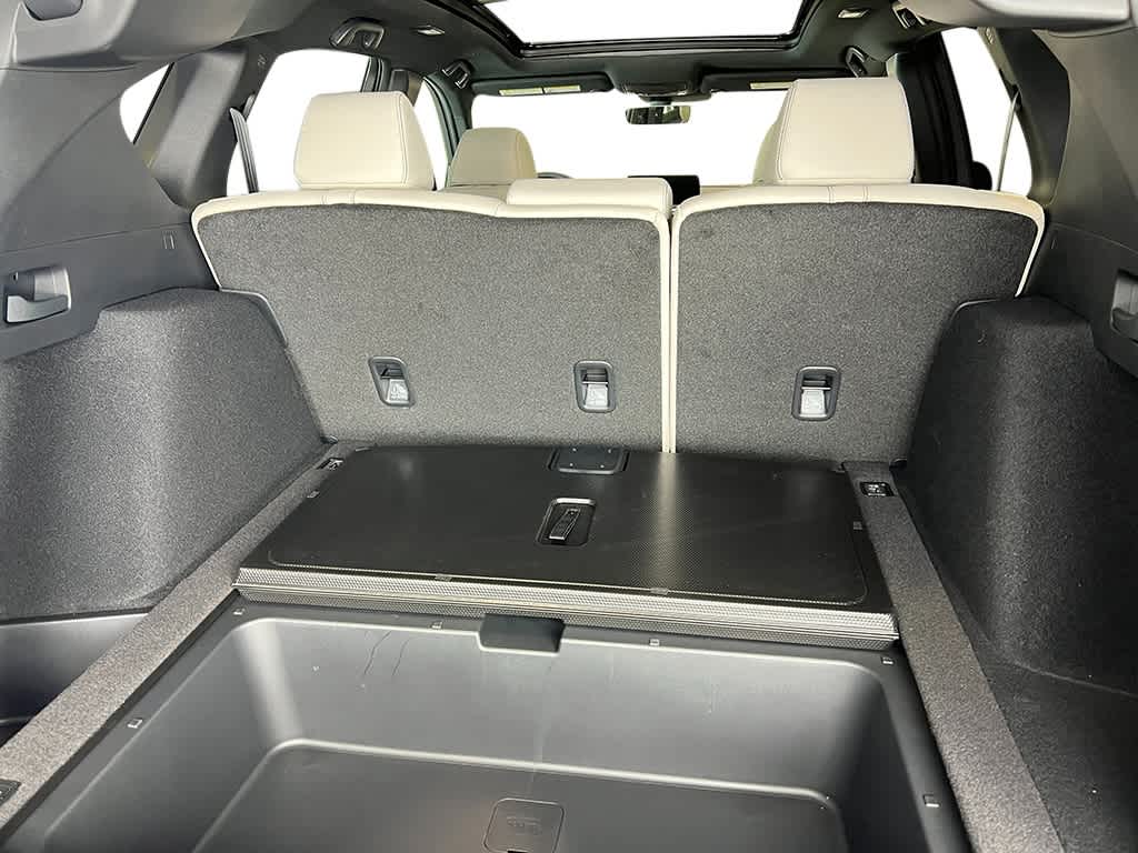 Thumbnail: 2026 Acura RDX - 30